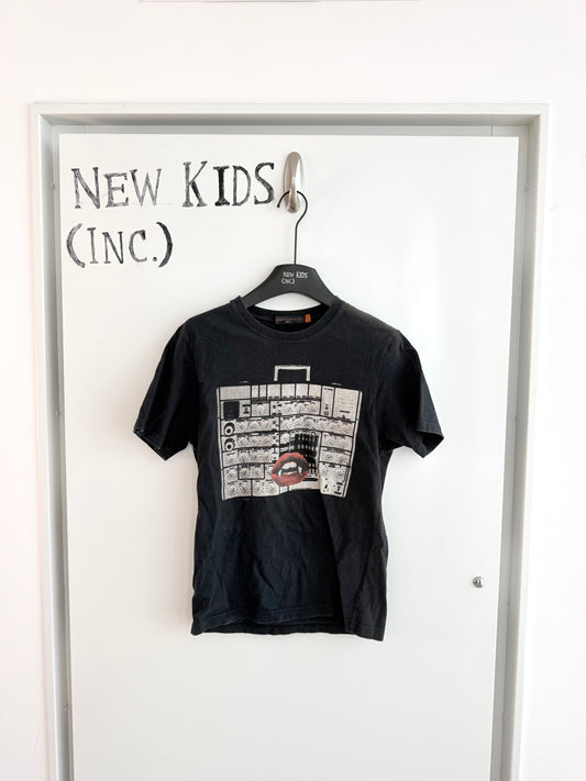 Undercover AW05 Stero Vampire T Shirt